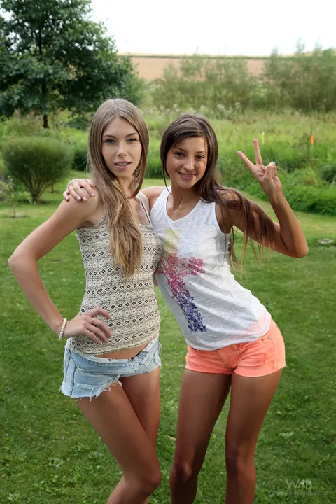 Krystal Boyd: Brunette and Friend Spread Pussies Outdoors in Shorts – photo 20 of 20