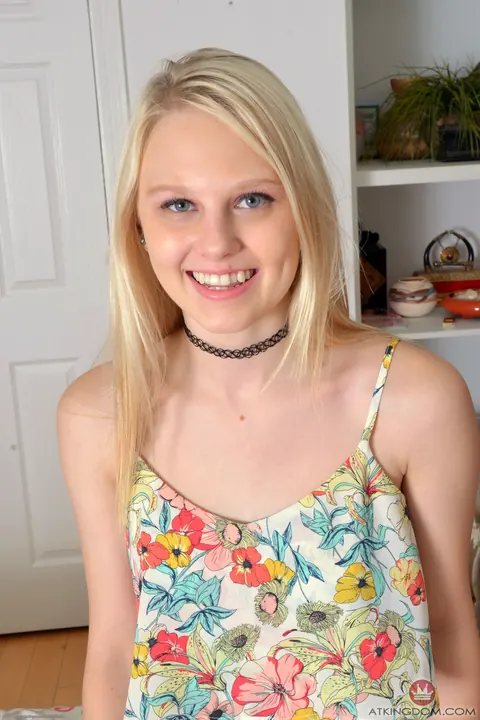 Lily Rader: Petite Blonde Spreads Her Hairy Pussy Wide – photo 1 of 21