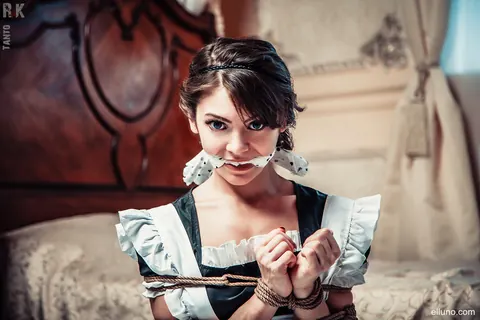 Bound Amateur Maid in Heels Spreads Her Legs Wide – photo 15 of 15