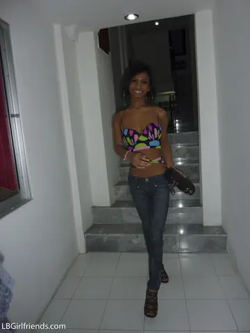 Ebony Trans Woman Strips Out of Her Tight Jeans and Poses Nude