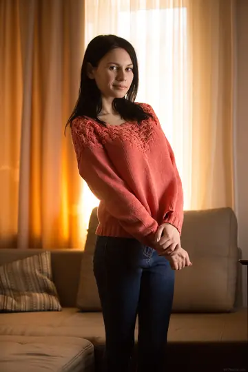 Alla B – Skinny Brunette Pulls Down Her Jeans and Fingers Her Pussy