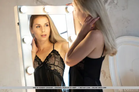 Slim Blonde Strips Out of Her Lingerie by the Mirror – photo 2 of 18