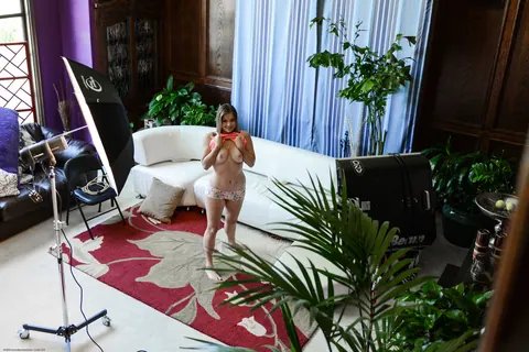 Sierra Sanders: Brunette MILF Strips Out of Her Lingerie – photo 3 of 21