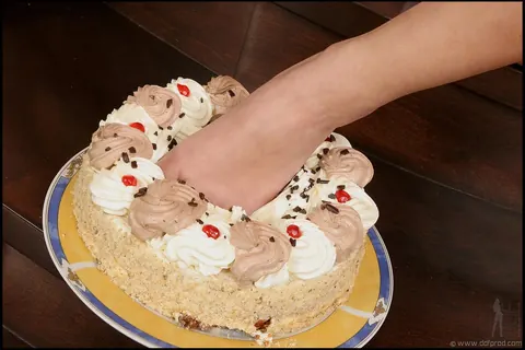 Claudia Adams: Brunette Lesbians Lick Cake Off Feet and Share a Dildo – photo 3 of 21