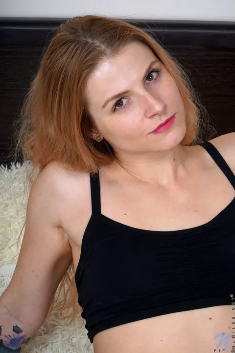 Thick Pale Redhead Strips Out of Her Lingerie and Spreads on the Bed – photo 2 of 16