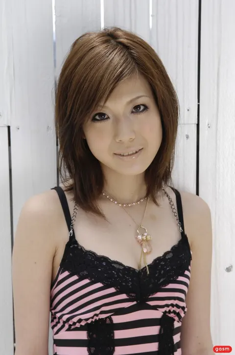 Mari Sasaki: Petite Asian Brunette Undresses and Bares Her Natural Tits – photo 9 of 15