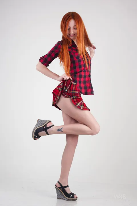 Michelle H: European Redhead Flaunts Her Big Natural Tits on a Chair – photo 2 of 21