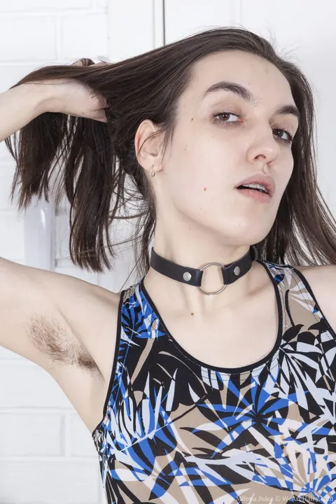 Milena Juice: Slim Amateur Brunette Undresses and Shows Her Hairy Pussy – photo 2 of 21