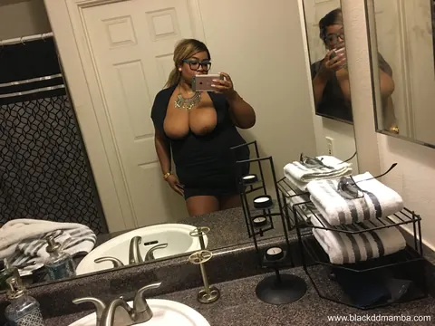 Black DD Mamba: Busty Ebony BBW Poses Nude in the Bathroom – photo 3 of 15