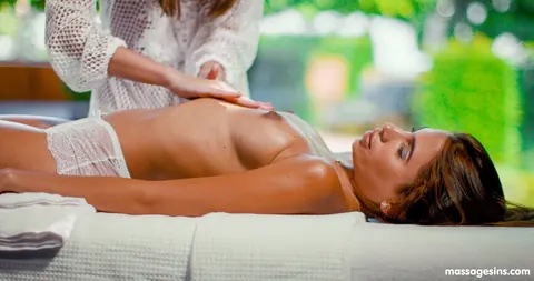 Cindy Shine: Two Slim Latinas Massage and Toy Each Other to Squirting – photo 2 of 21