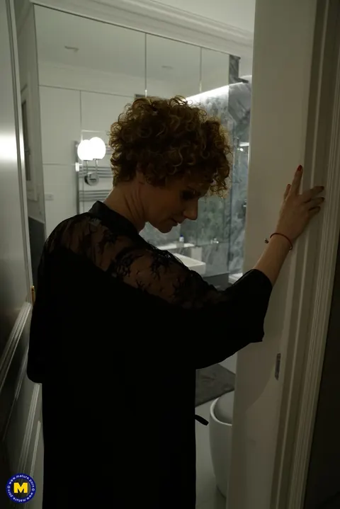 Curly European MILF Undresses and Shows Her Natural Tits – photo 6 of 21