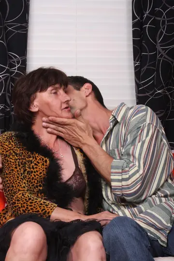 Hairy Woman Rides Cowgirl and Takes a Facial on the Sofa