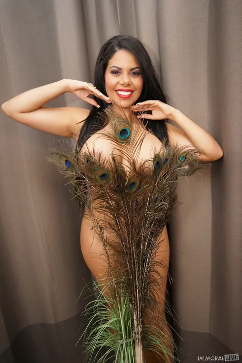 Kesha Ortega: Thick Latina MILF with Big Tits Gets Fucked Missionary – photo 11 of 21