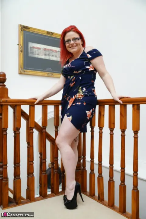 Mollie Foxxx: Mature Redhead Changes into Lingerie and Glasses – photo 1 of 16