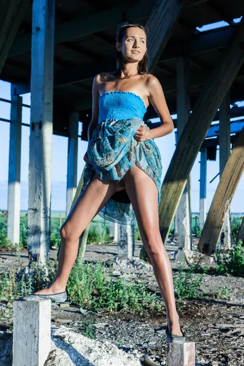 Tall Skinny Brunette Strips Out of Her Dress Outdoors – photo 3 of 21