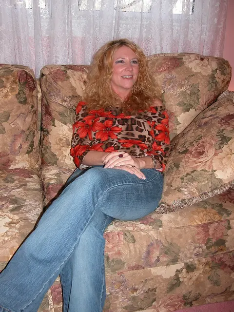 Curly Blonde MILF Strips Out of Her Jeans and Spreads – photo 5 of 20
