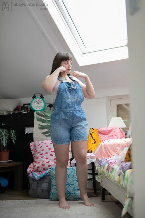 PAWG Poses in Jeans and Panties Showing Her Big Ass – photo 20 of 20