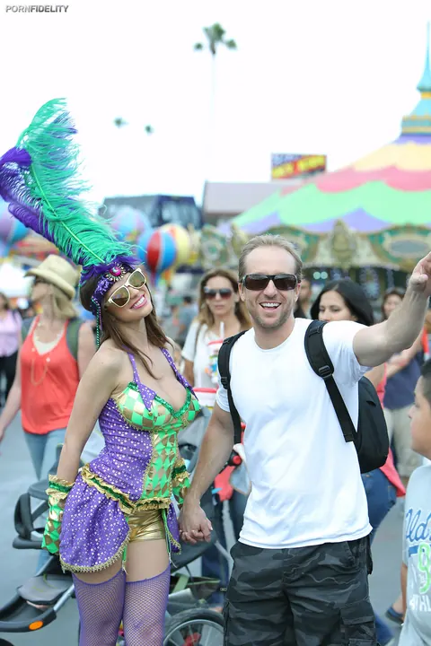 Anikka Albrite: Busty Blonde and Tall Brunette Flaunt Bodies in Carnival Costumes Outdoors – photo 2 of 20