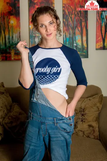 Trans Woman in Jeans Has Sex and Kisses Her Partner