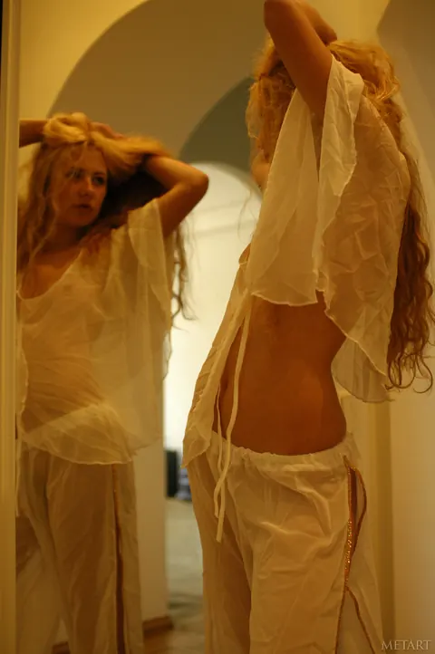 Sasha M: Blonde with Tattoos Undresses and Poses Nude – photo 7 of 21