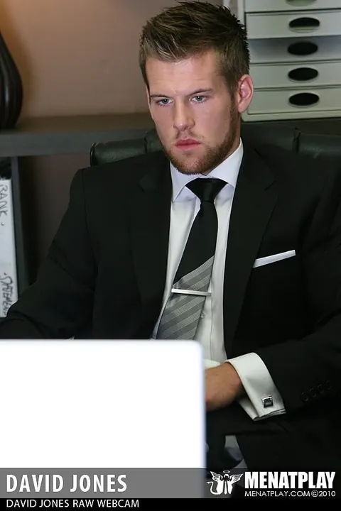 Athletic Guy Strips, Jerks Off and Fingers His Ass at the Office – photo 9 of 15
