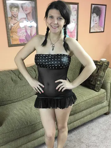 Brianna Stars – Petite Busty Brunette in Pigtails Gives a Blowjob and Takes a Cumshot