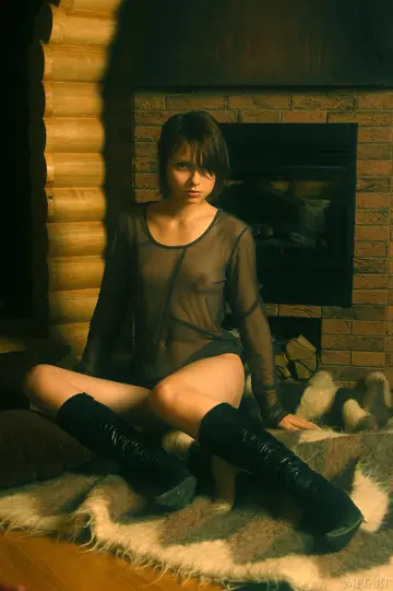 Hairy Brunette Poses Nude in Boots