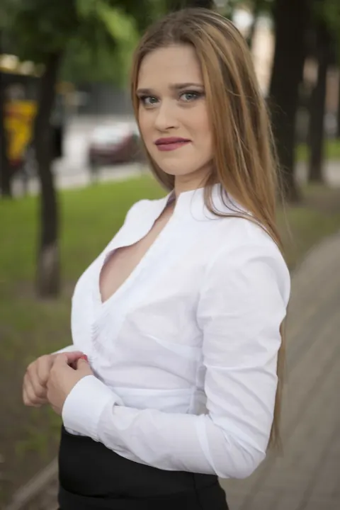 Augustina: Tall German Redhead Takes Anal Doggy Style Outdoors – photo 6 of 20