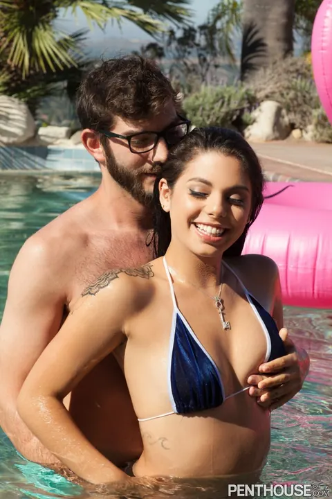 Gina Valentina: Petite Latina Sucks Cock and Gets Fucked by the Pool – photo 3 of 16