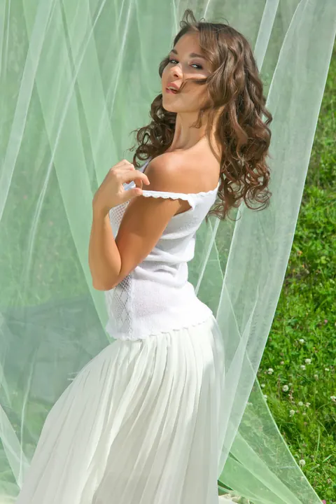 Woman in a Skirt Spreads Her Shaved Pussy Outdoors – photo 2 of 21