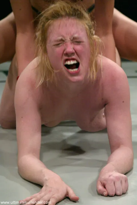 Crimson Ninja: Busty Blonde MILF and Asian Redhead Finger and Lick in Bondage – photo 9 of 20