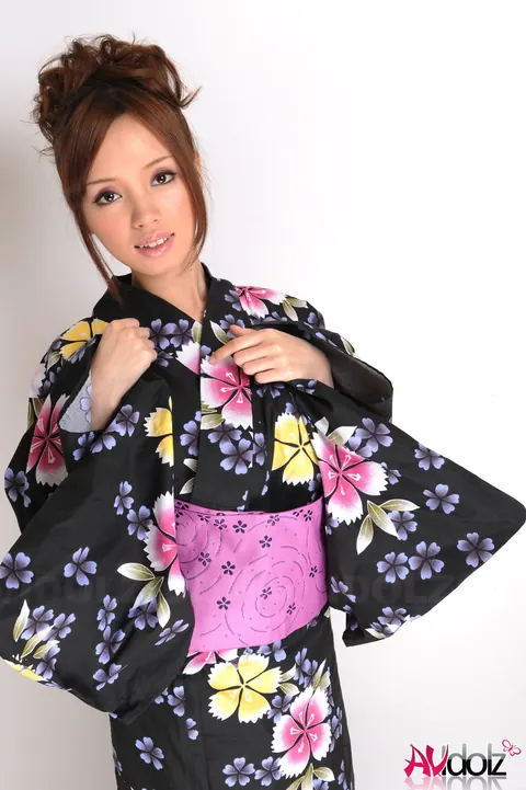 Yui Asami: Busty Japanese Redhead Poses in Her Skirt Outdoors – photo 7 of 15
