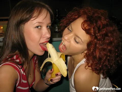 Cute Sunny: Brunette and Redhead Strip for Amateur Lesbian Action – photo 18 of 20