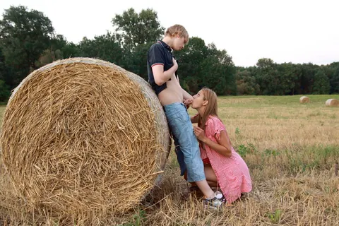 Couple Fucks Doggy Style Against a Hay Bale in the Forest – photo 8 of 20