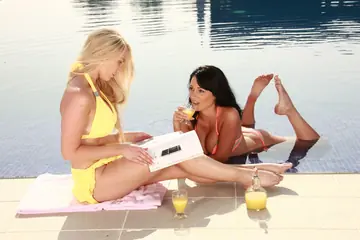 Taylor Shay – Busty Blonde and Brunette MILFs Finger and Lick by the Pool