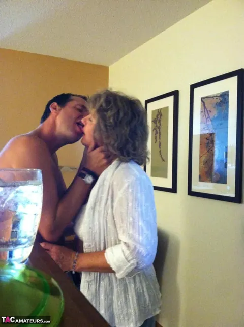 Bustybliss: Mature BBW Oils Her Big Tits and Uses a Dildo at a Hotel – photo 1 of 20