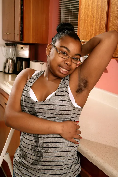 Monica Jimenez: Ebony BBW Shows Her Hairy Pussy Nude – photo 1 of 21