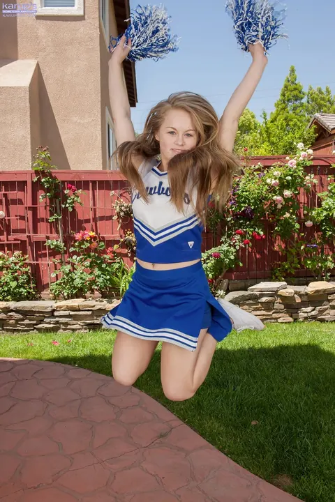Madison Chandler: Petite Blonde Sheds Her Uniform and Masturbates Outdoors – photo 2 of 20