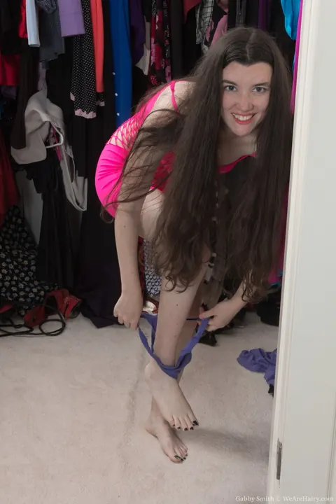 Gabby Smith: Petite Hairy Brunette Pulls Aside Her Panties and Spreads in the Dressing Room – photo 6 of 17