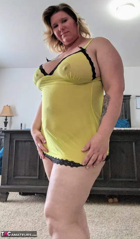 Busty Kris Ann: Mature Blonde with Big Tits Sheds Her Lingerie in the Bedroom – photo 12 of 20