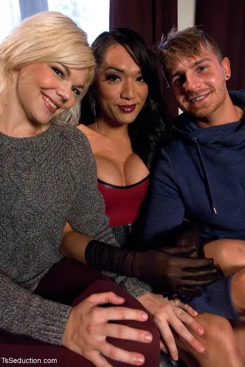 Blonde Trans Woman Enjoys a Wild Threesome – photo 1 of 20