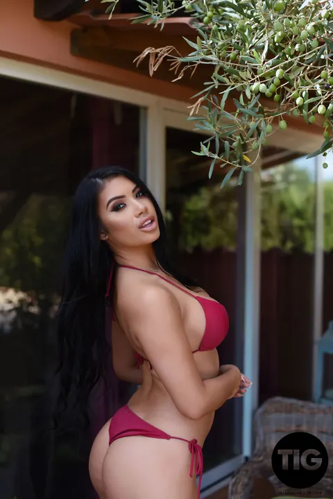 Nicole Snow: Asian Brunette Strips Out of Her Bikini Outdoors – photo 4 of 21