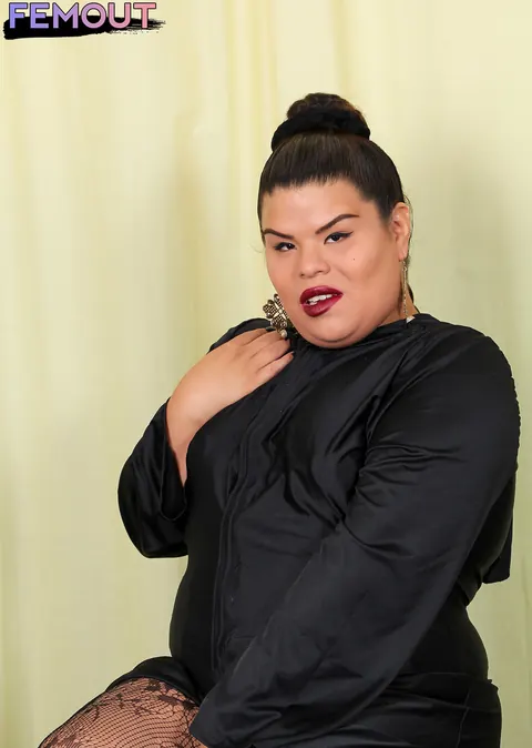 Curvy Trans Woman Undresses and Poses Nude Front and Back – photo 1 of 16