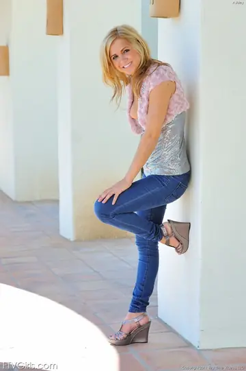 Ashley Abbott – Blonde in High Heels Strips Out of Her Jeans Outdoors