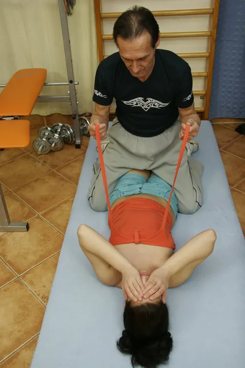 Brunette Gets Fucked by Her Coach in the Gym – photo 6 of 21