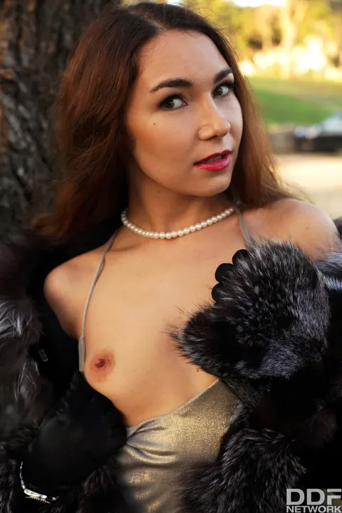 Stacy Snake: Curly European in a Dress Squats Outdoors for a Blowjob – photo 4 of 16