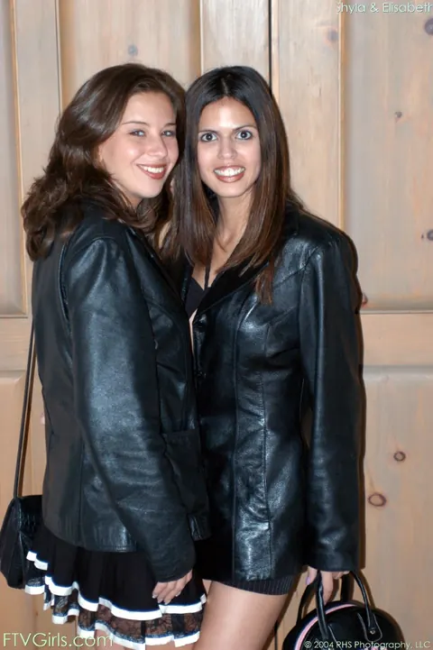 Shy Love: Two Latinas in Lingerie and Leather Skirts Play in the Bathtub – photo 1 of 21