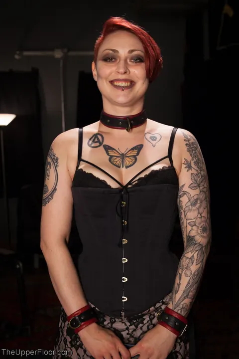 Aiden Starr: Tall Ebony MILF in Stockings Takes Interracial Group Anal in Bondage – photo 3 of 20