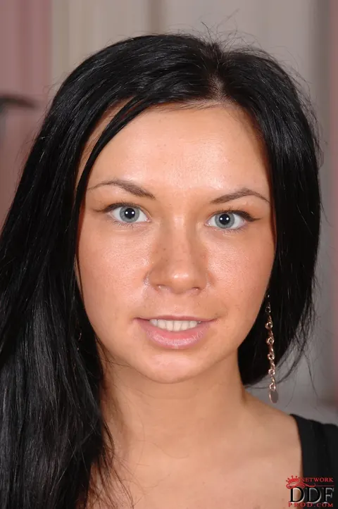 Woman in Socks Strips Nude and Spreads Her Shaved Pussy – photo 1 of 21