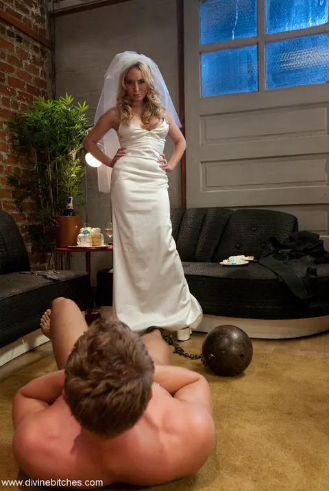 Aiden Starr: Busty Blonde MILF Bride Dominates Her Man with Bondage and Facesitting – photo 1 of 20